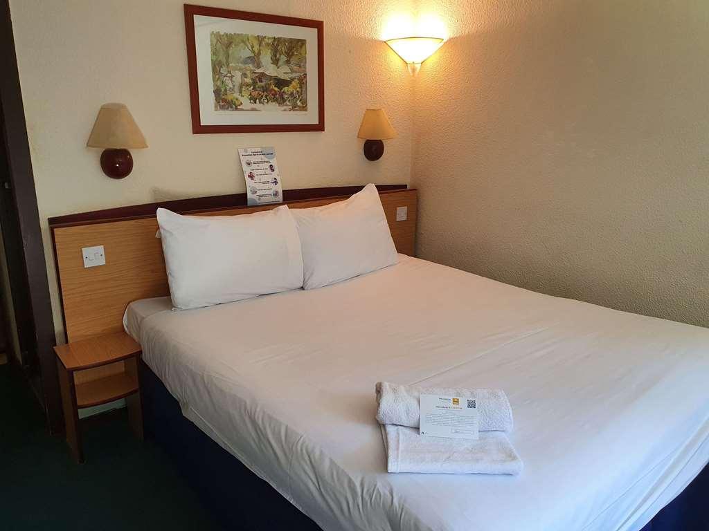 Campanile Hotel Cardiff Habitación foto