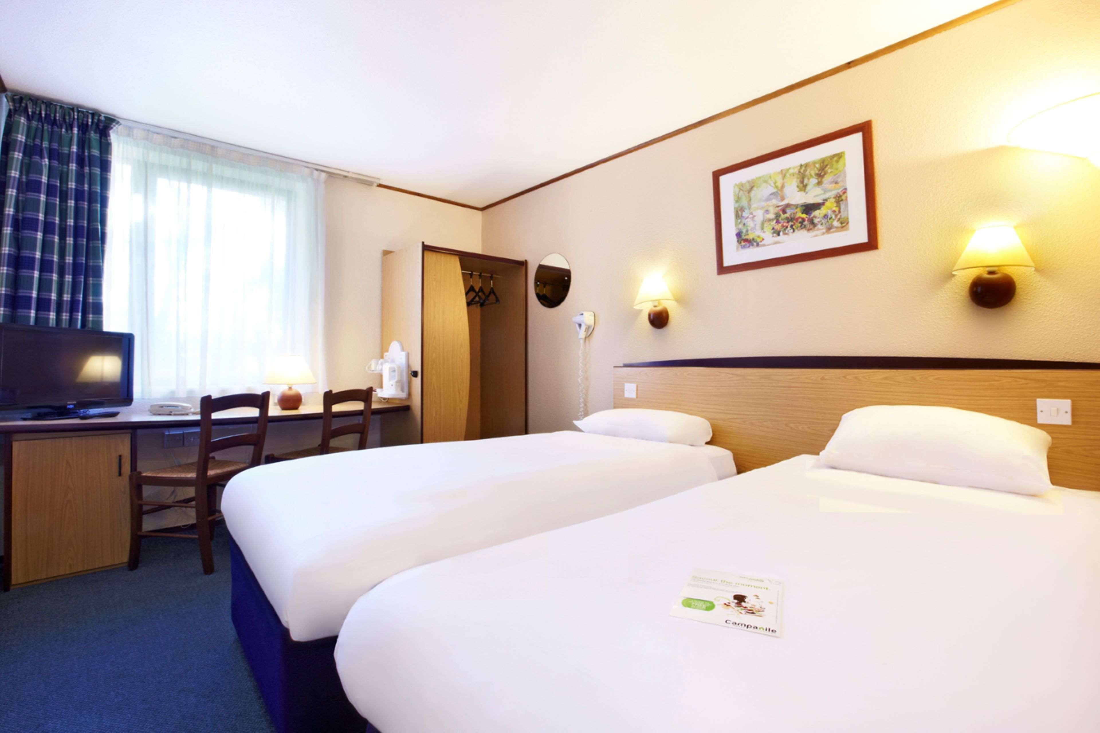 Campanile Hotel Cardiff Exterior foto